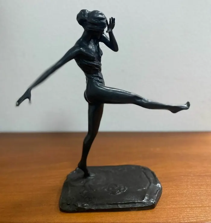 Painting and Graphic Art. Artist Sculpture