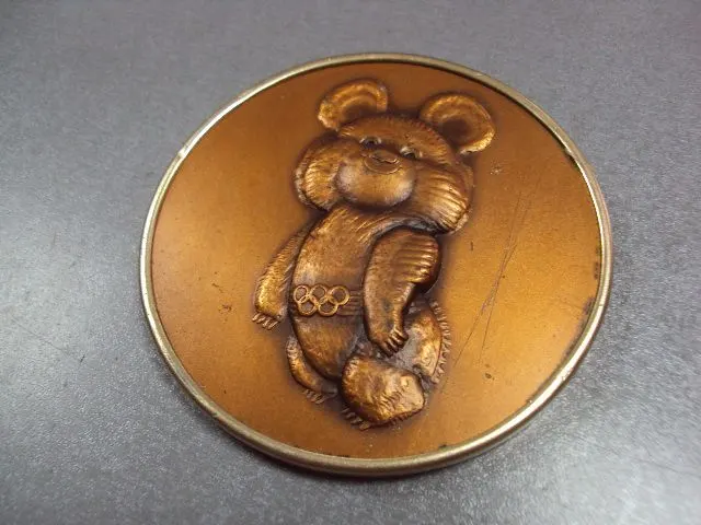 Phaleristics (awards, badges, tokens, pennants)